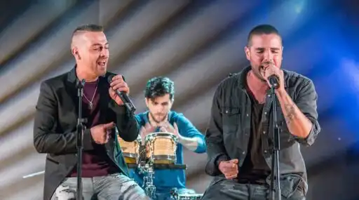 Le Pediré a la Luna Los Rebujitos