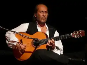 Capturing the Moonlight: The Timeless Tale of 'Le Pediré a la Luna' by Los Rebujitos 15 Paco de Lucía Biography: A Flamenco Maestro’s Journey Through Strings and Soul