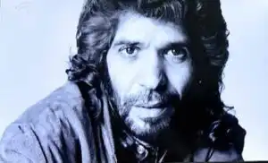 Capturing the Moonlight: The Timeless Tale of 'Le Pediré a la Luna' by Los Rebujitos 9 Camarón de la Isla: The Early Years in Andalusia