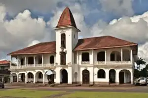 Gastronomy of Equatorial Guinea: A Culinary Mosaic of African and Spanish Influences 10 Curiosities of Equatorial Guinea