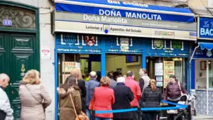 ¡¡Cuidado!! Recetas tenebrosas - Halloween 15 Lotería de Navidad en Española