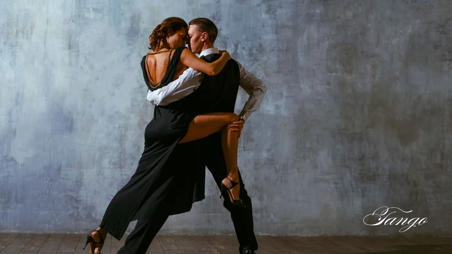 Explora la Cultura de Bailes Latinos 326 Tango
