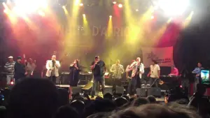 Los Van Van: Los revolucionarios del ritmo de la timba cubana