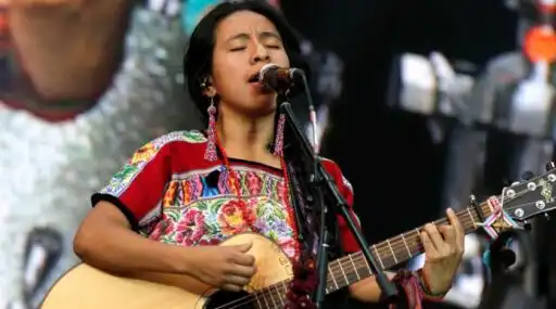 MX MR SARA CURRUCHICH 496329184762 1